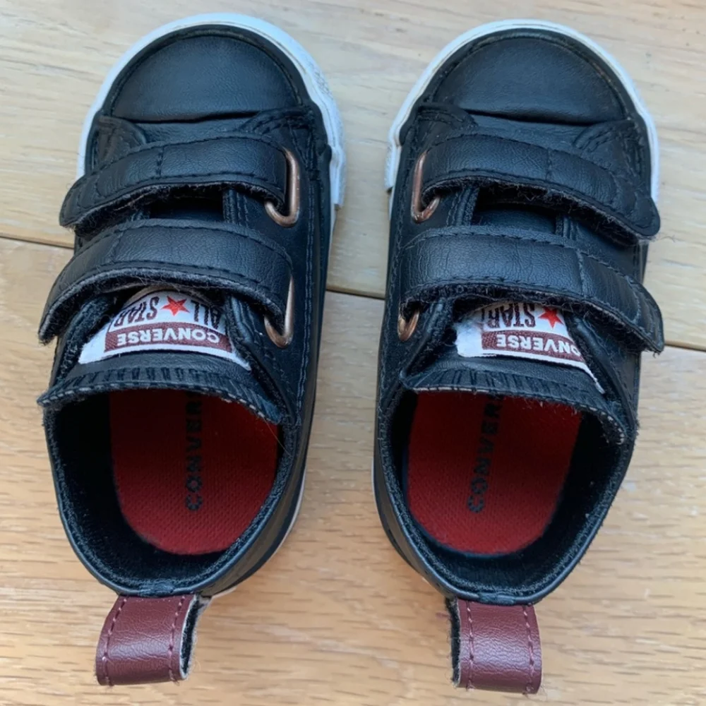 Converse Toddler Velcro Sneakers - Size 4